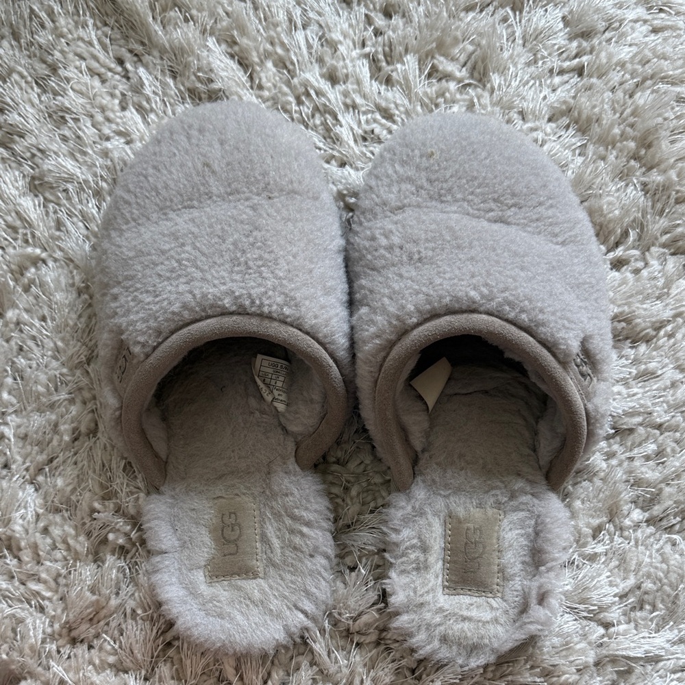 UGG Soft Gray Fluffy Slippers